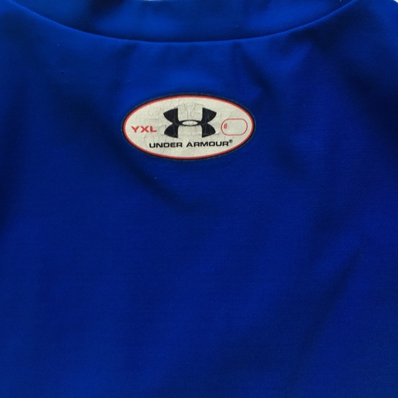 Sale‼️ Under Armour Athletic Shirt Set (2) - Picture 5 of 9